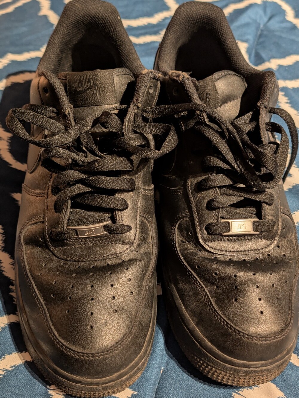 Nike Air Force 1 Low Men's Shoes - Black. Size 11.